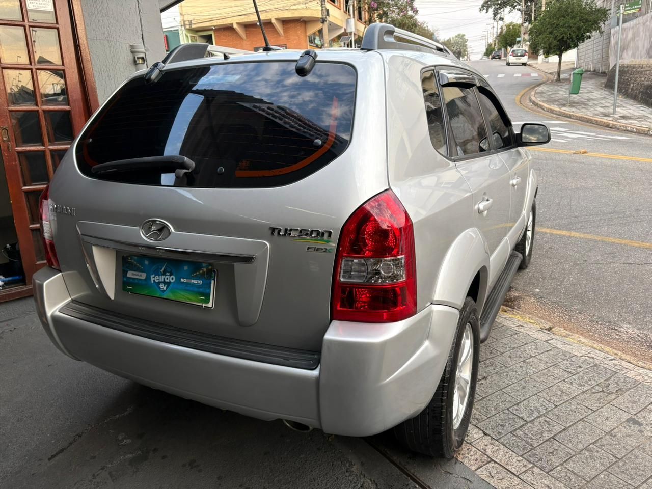 Hyundai Tucson GLX 2014 seminovo em Vinhedo-SP