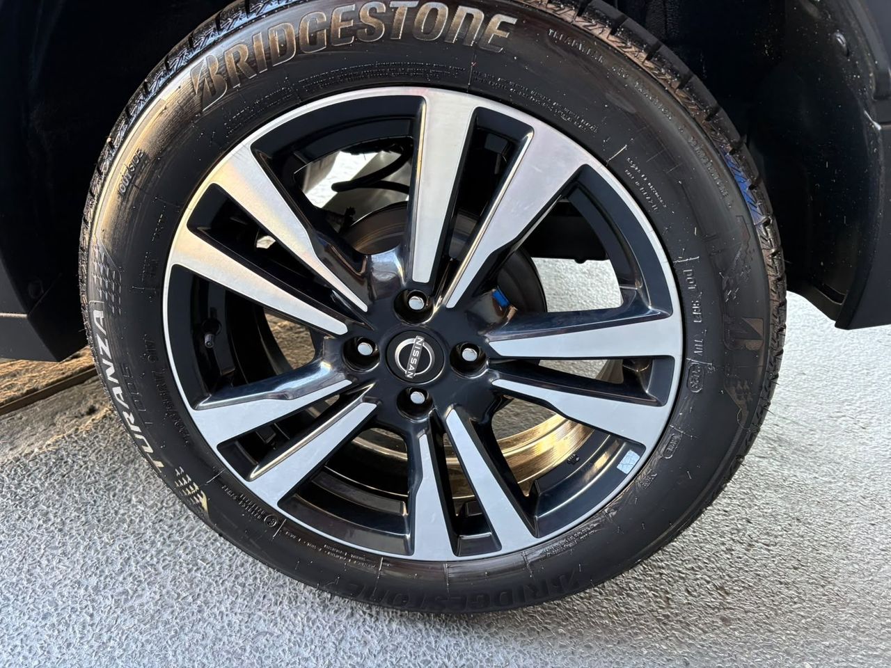 Nissan Kicks exclusive 2024 seminovo em Vinhedo-SP - foto 8 de 10