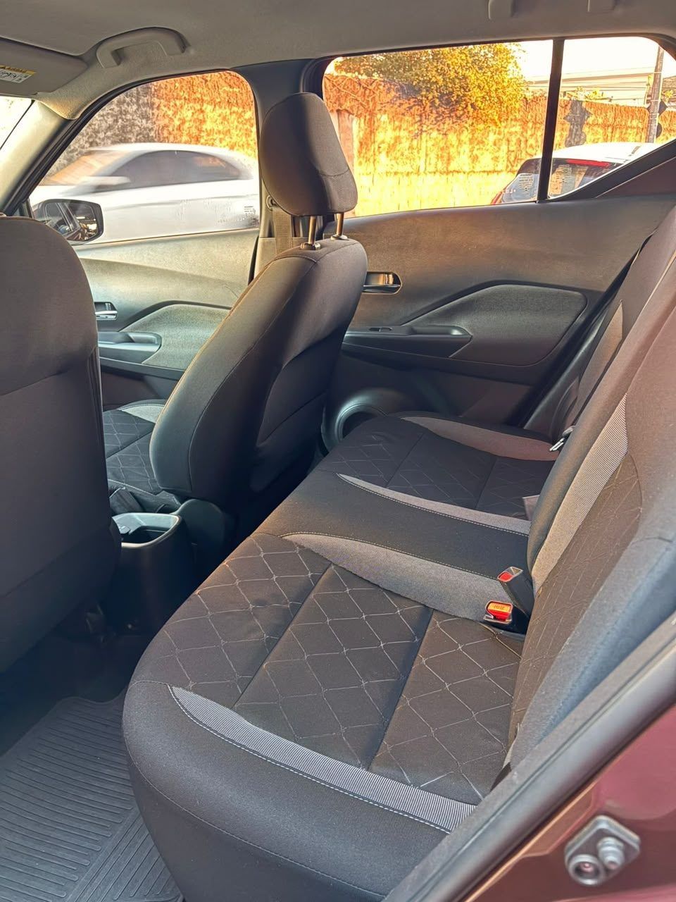 Nissan Kicks S 2020 seminovo em Vinhedo-SP - foto 7 de 7