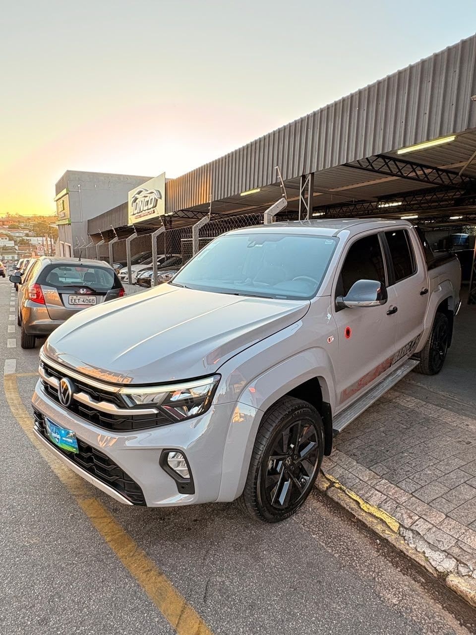 Volkswagen Amarok Barretos 2026 seminovo em Vinhedo-SP - foto 2 de 9