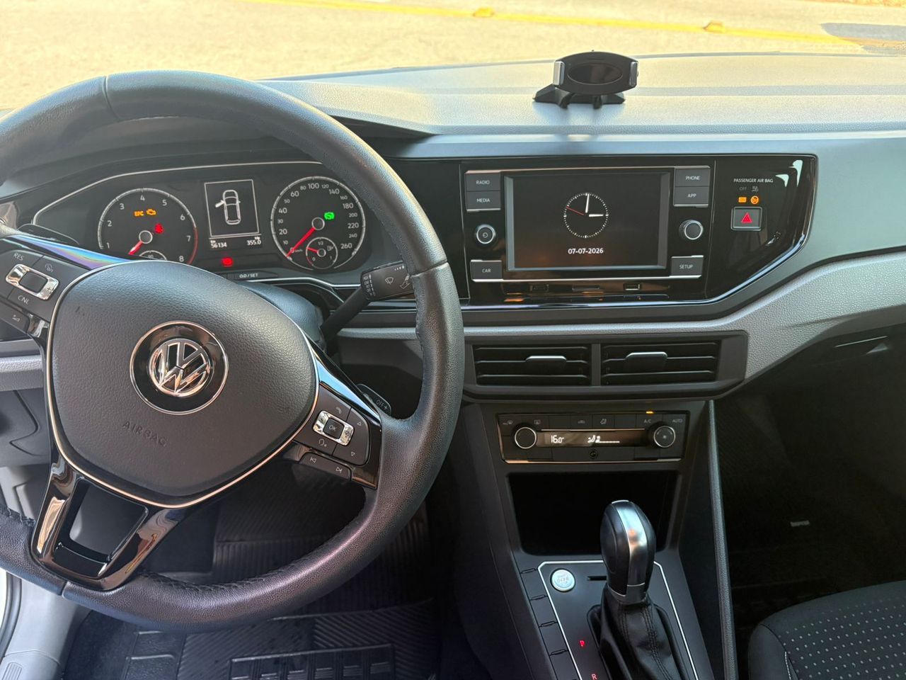 Volkswagen Polo TSI Comfortline 2020 seminovo em Vinhedo-SP - foto 6 de 7